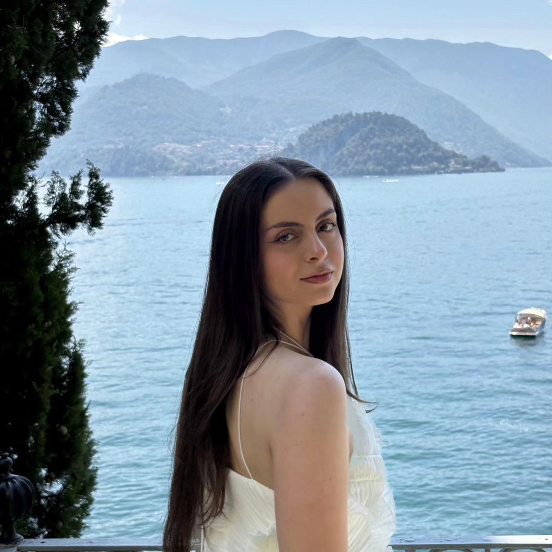 Instagram Profilbild von larisa.florentina1