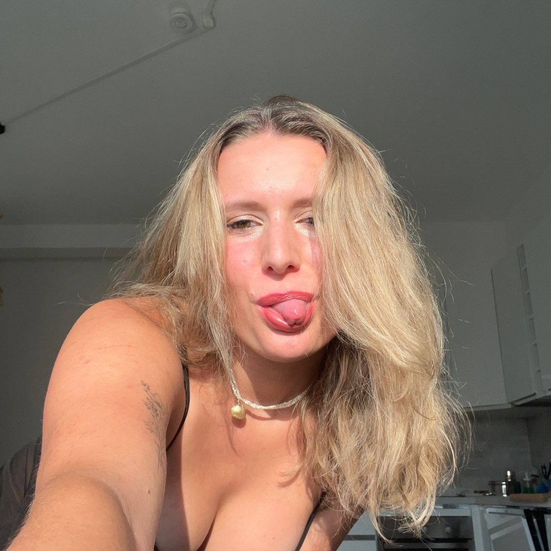 Instagram Profilbild von aniiiinaalov