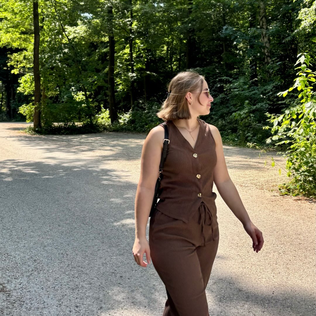 Instagram Profilbild von laura.b343