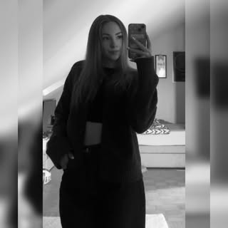 Instagram Profilbild von _lara.hrmn_