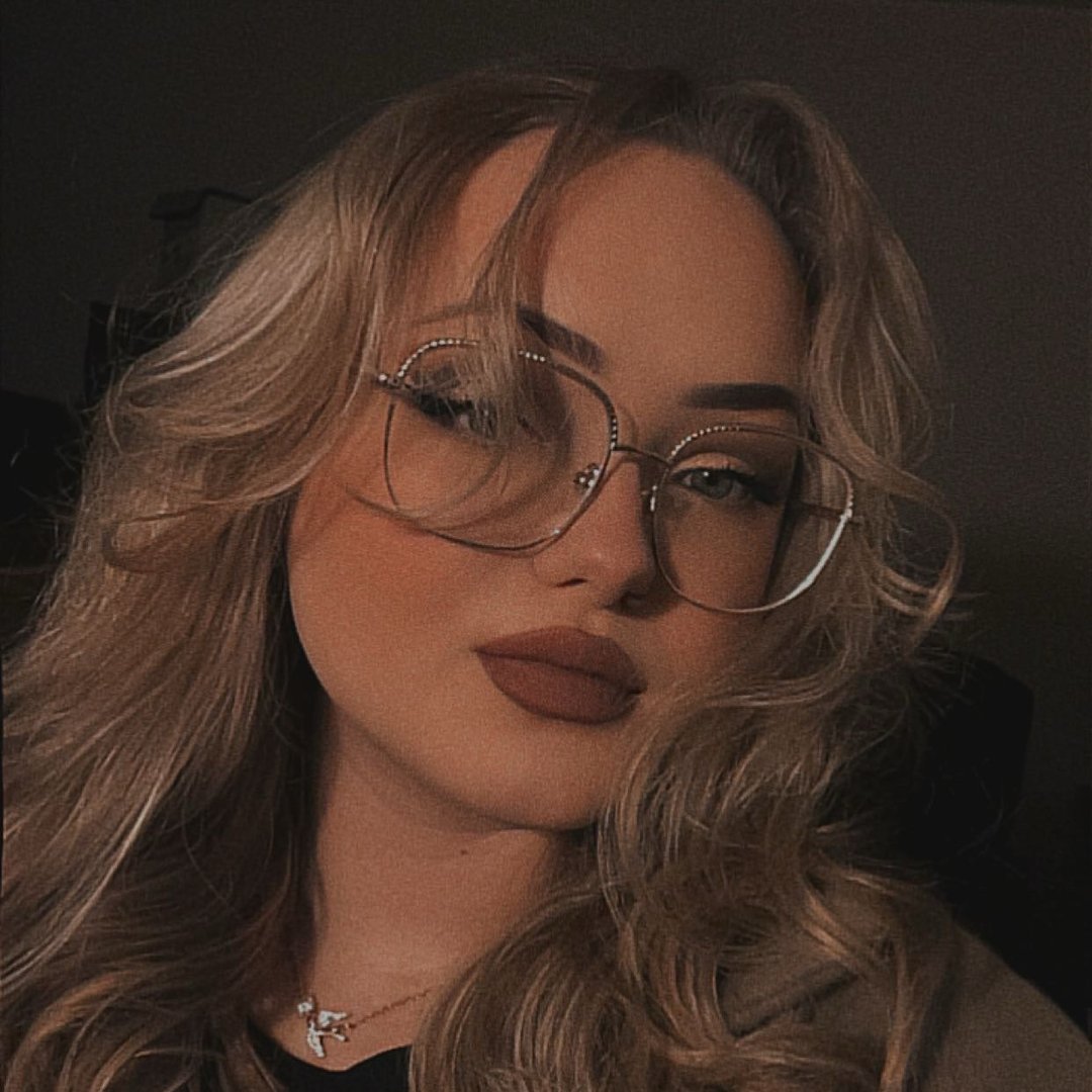 Instagram Profilbild von vivien.812