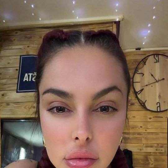 Instagram Profilbild von anazvijezdica7
