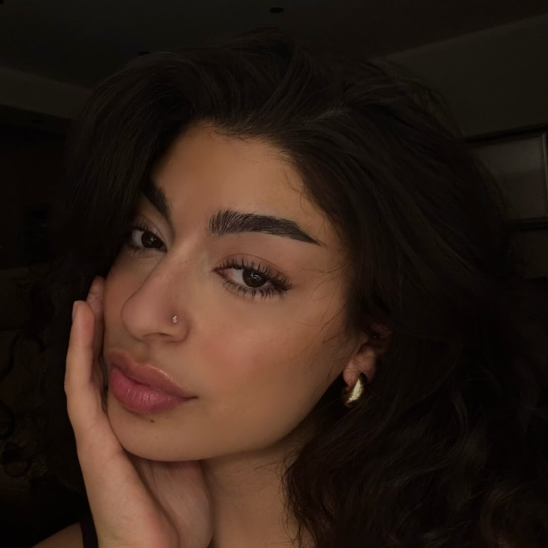 Instagram Profilbild von amena_cmrt
