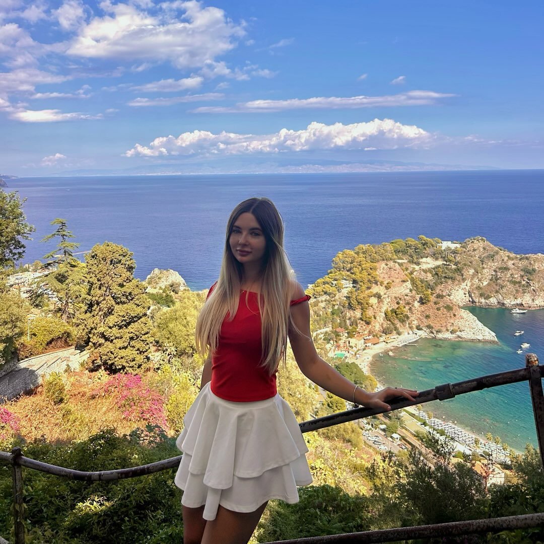 Instagram Profilbild von denisa_enache_
