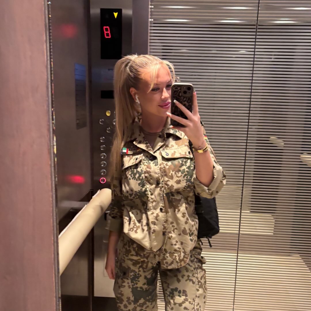 Instagram Profilbild von sara.julie_