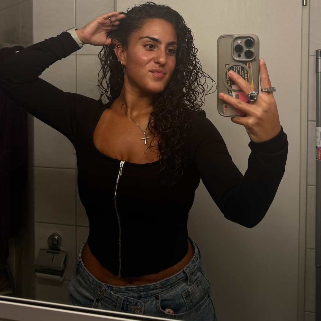 Instagram Profilbild von eleftheriaartemis