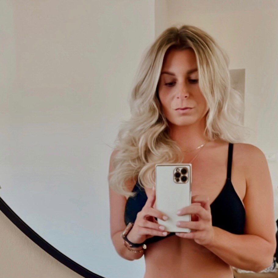 Instagram Profilbild von nikkikaras