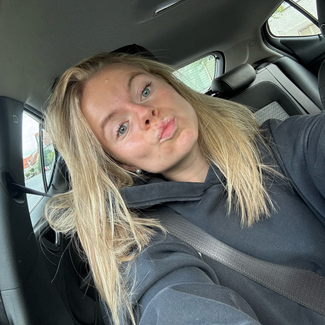Instagram Profilbild von viviaan.gr