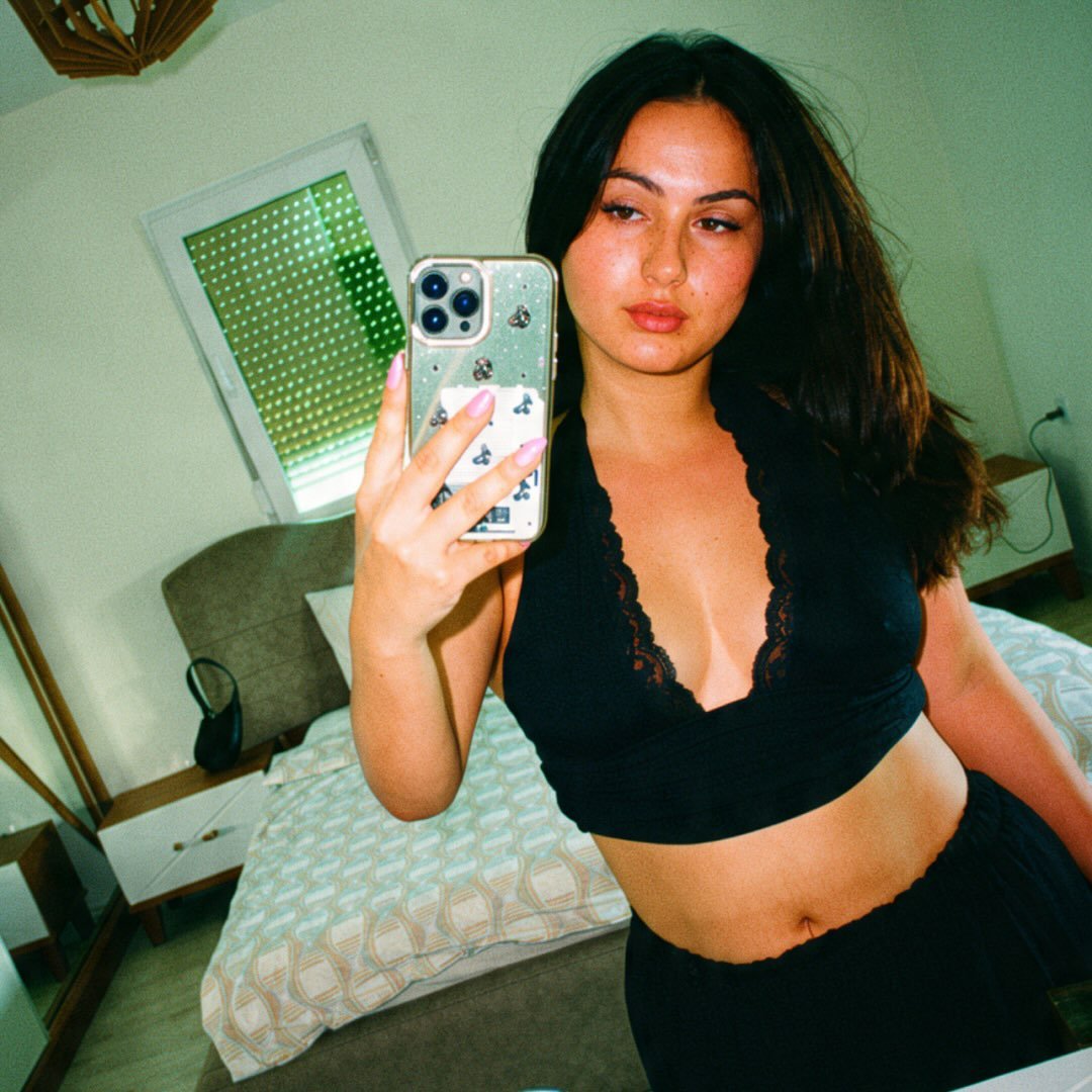 Instagram Profilbild von liiriee_