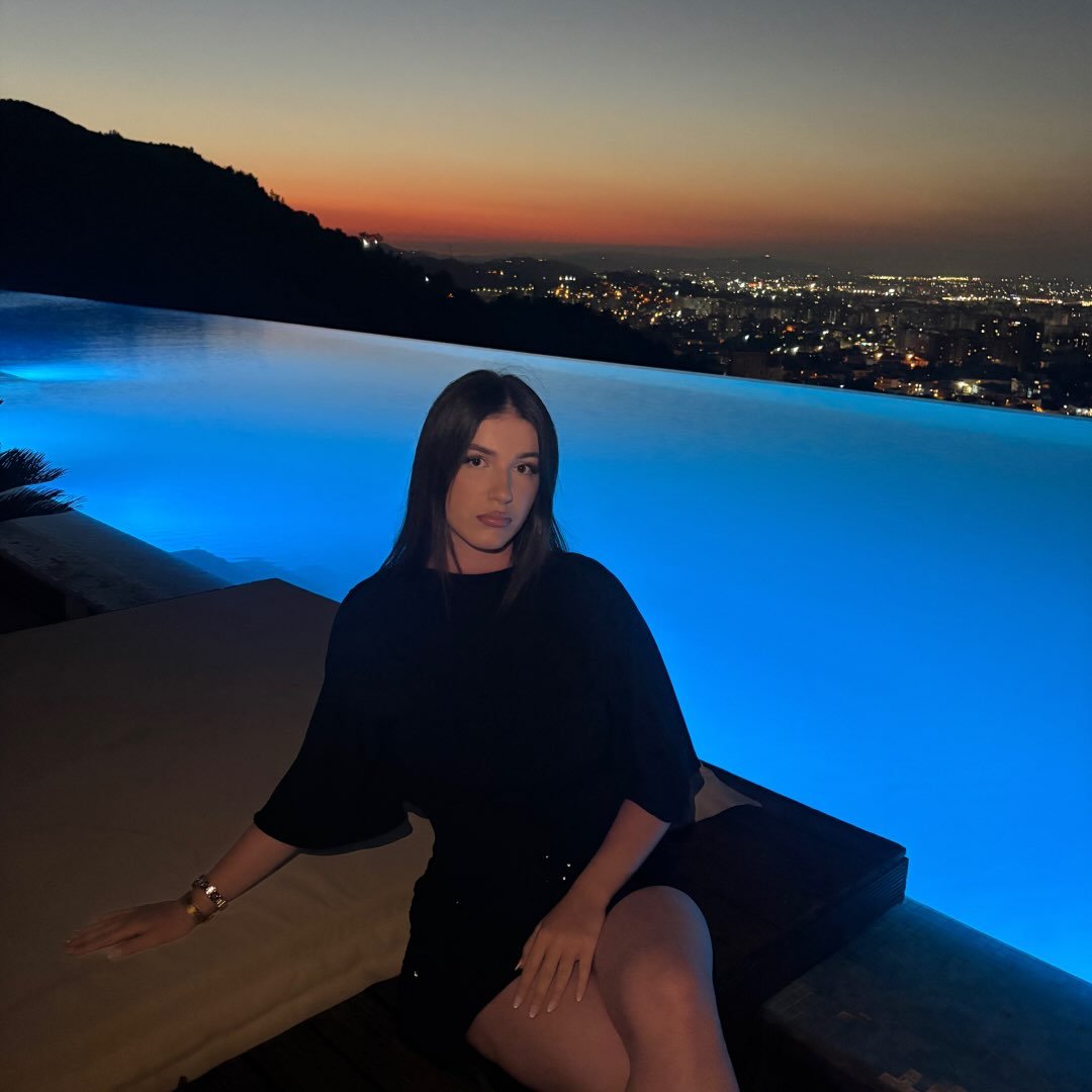 Instagram Profilbild von lirabajramiii