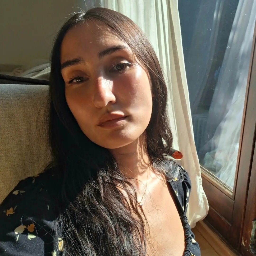 Instagram Profilbild von _veladeni_