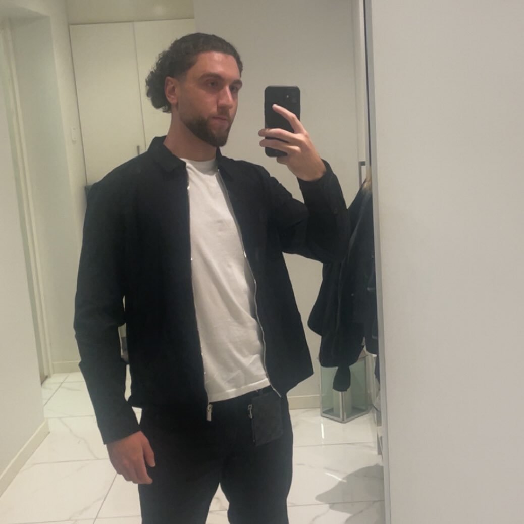 Instagram Profilbild von jonatan.ovt