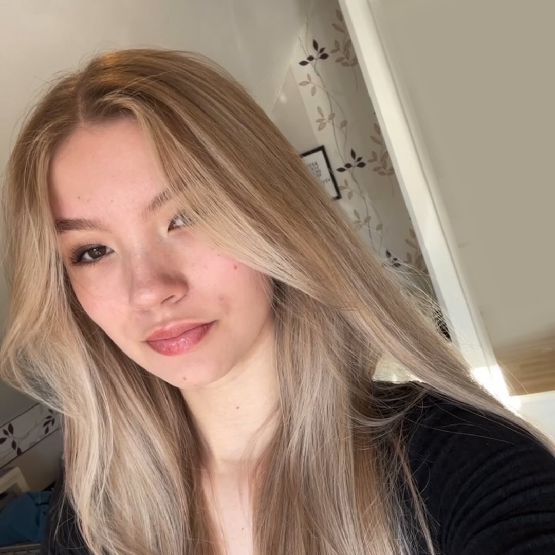 Instagram Profilbild von laaaarrrissa