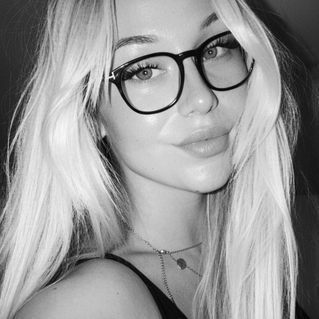 Instagram Profilbild von lena040504