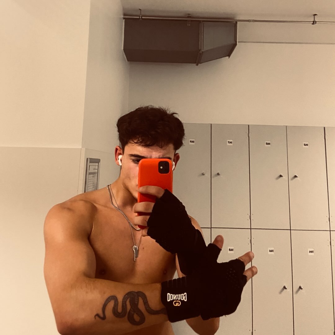 Instagram Profilbild von mstafaacikgz