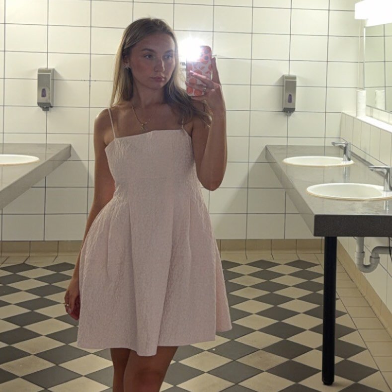 Instagram Profilbild von nikolsergeevnaa
