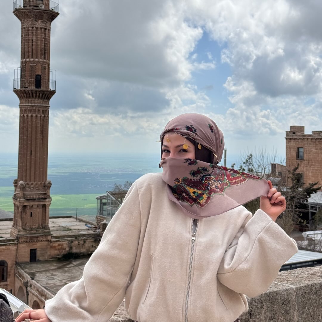 Instagram Profilbild von efsann23
