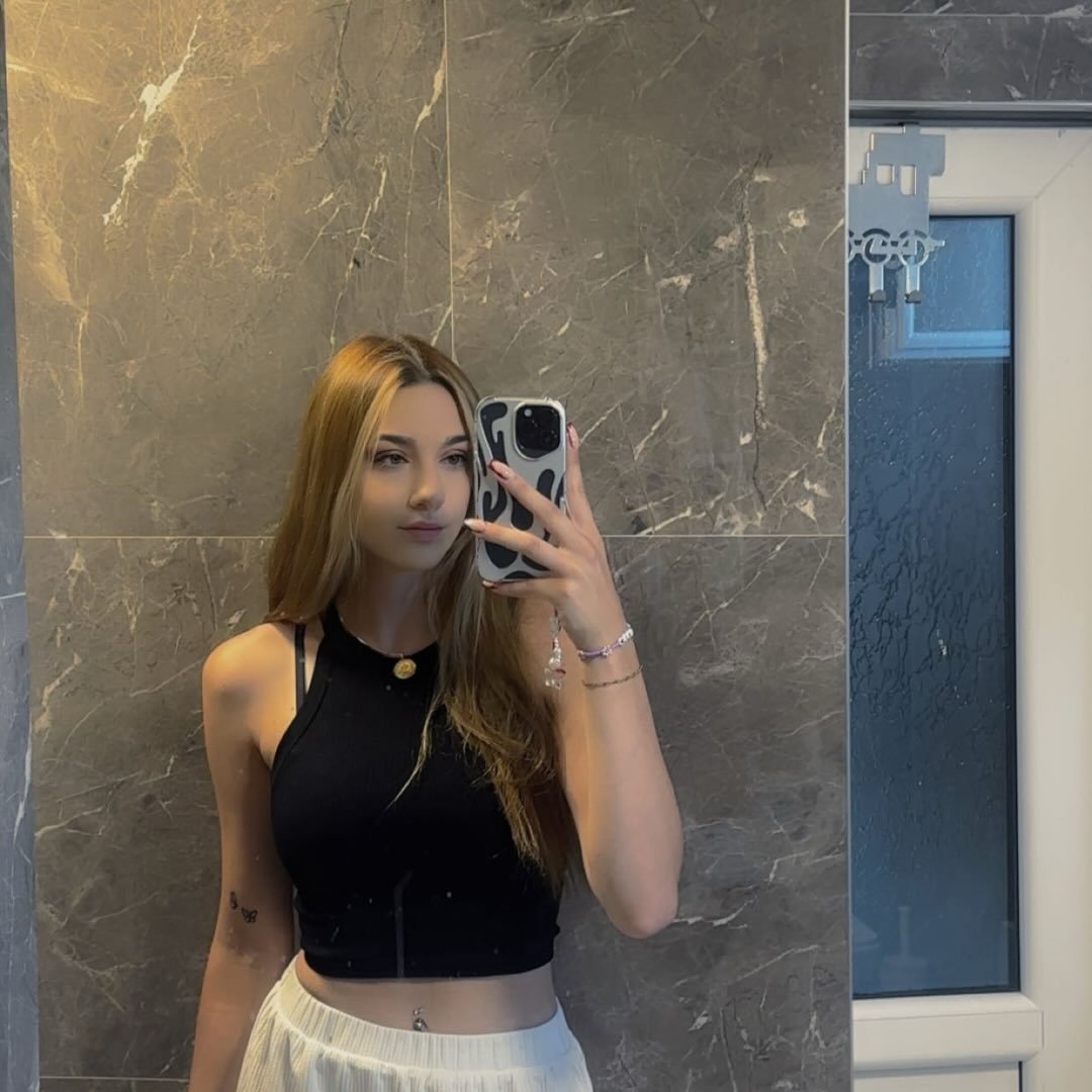 Instagram Profilbild von _they.call.me.miri_