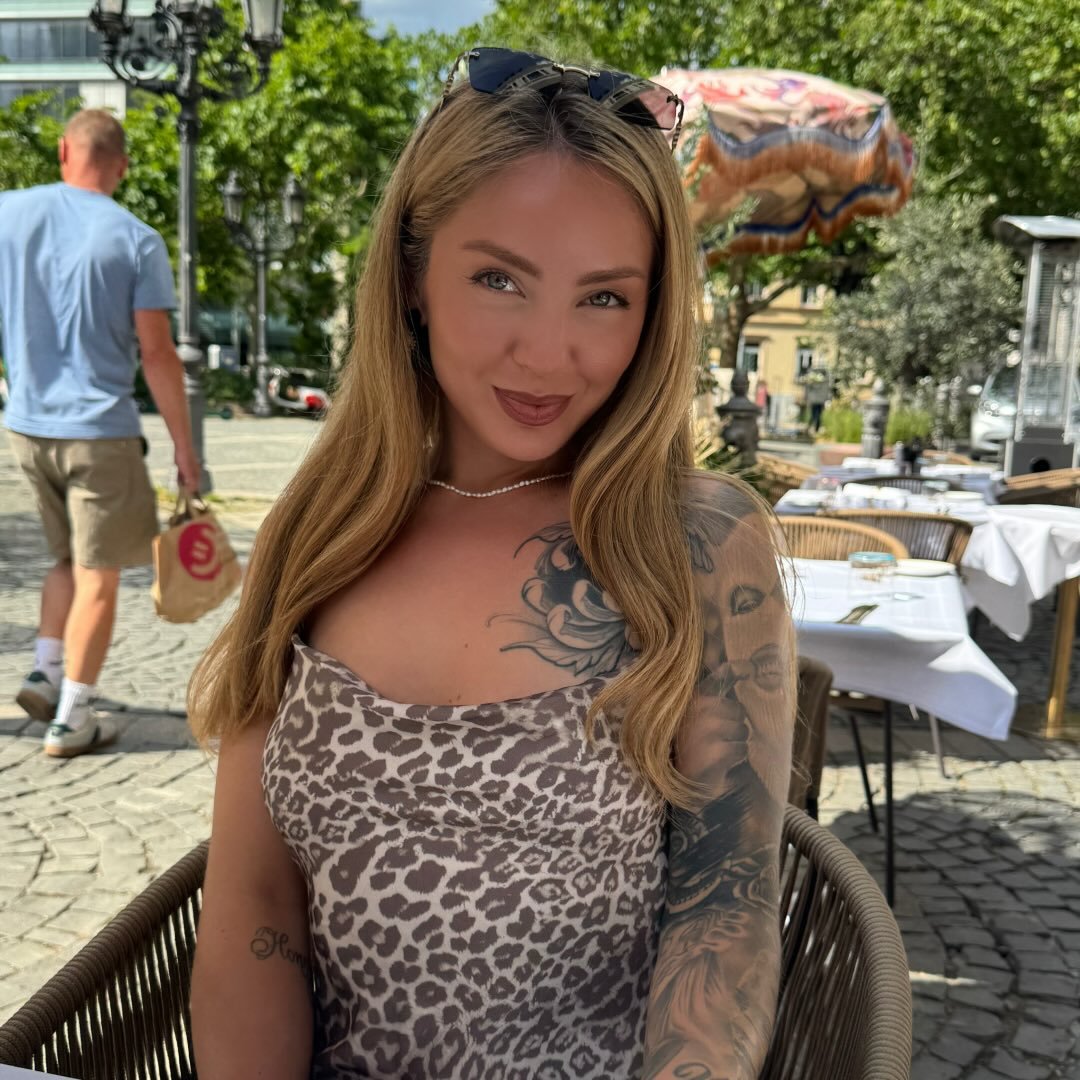 Instagram Profilbild von doucev1e
