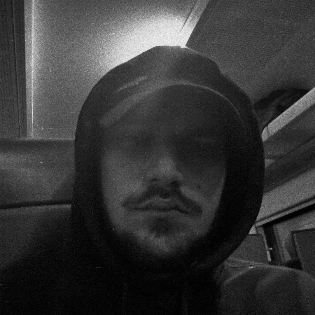 Instagram Profilbild von theo_theodoru