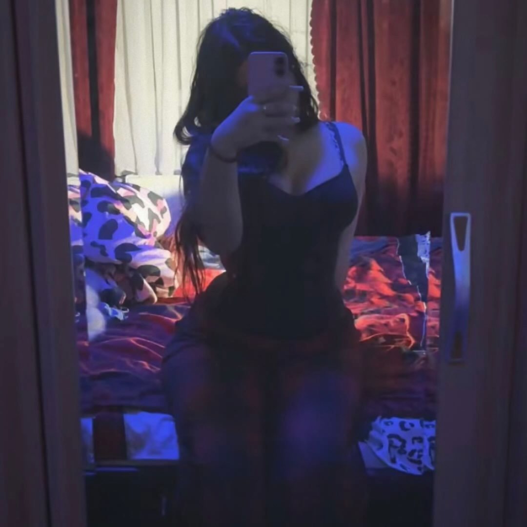 Instagram Profilbild von sara_tarnavean