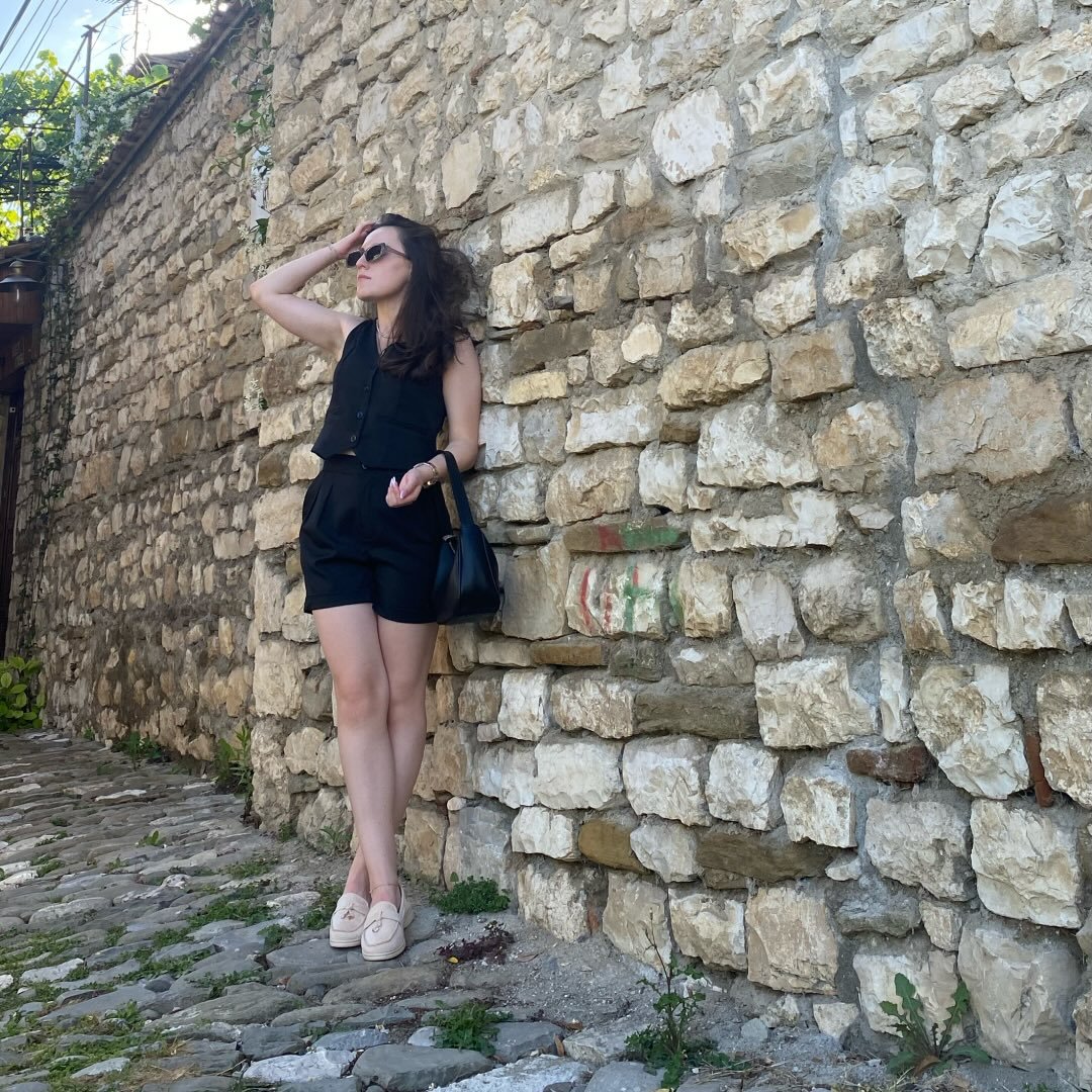 Instagram Profilbild von floraademirii