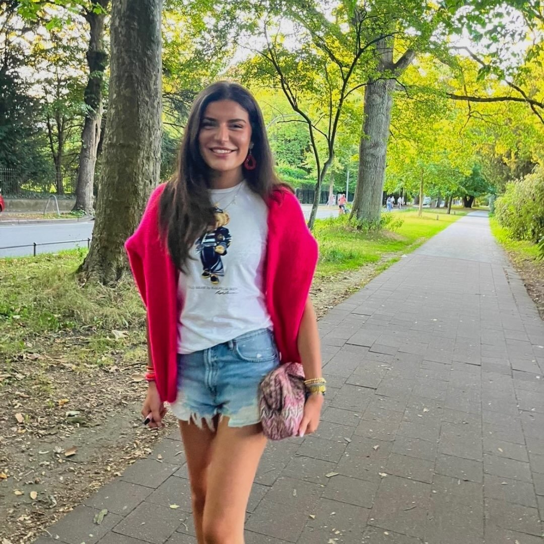 Instagram Profilbild von alya_oez