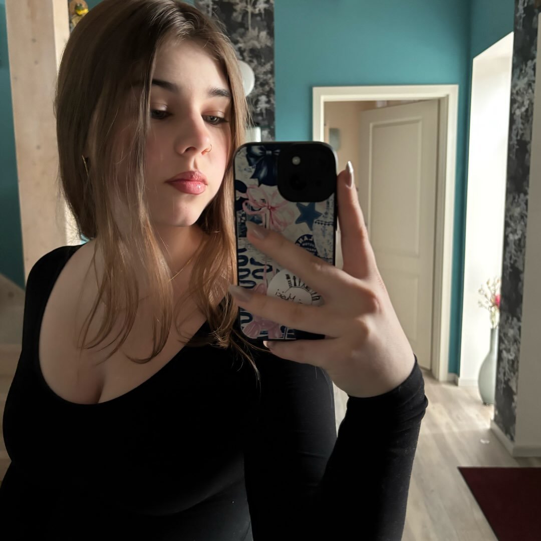 Instagram Profilbild von kiradahliaa