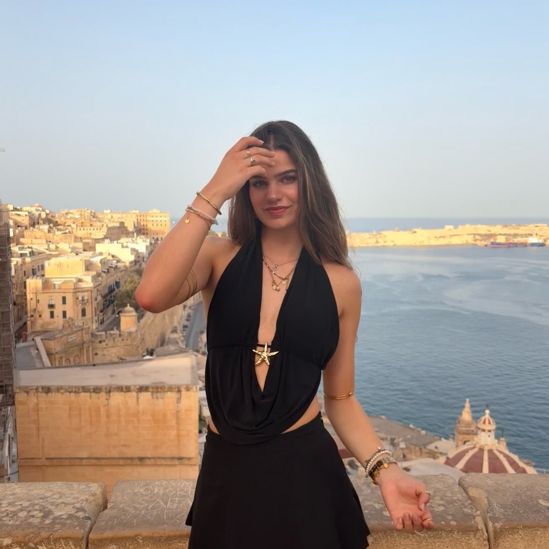 Instagram Profilbild von adrienne_._4