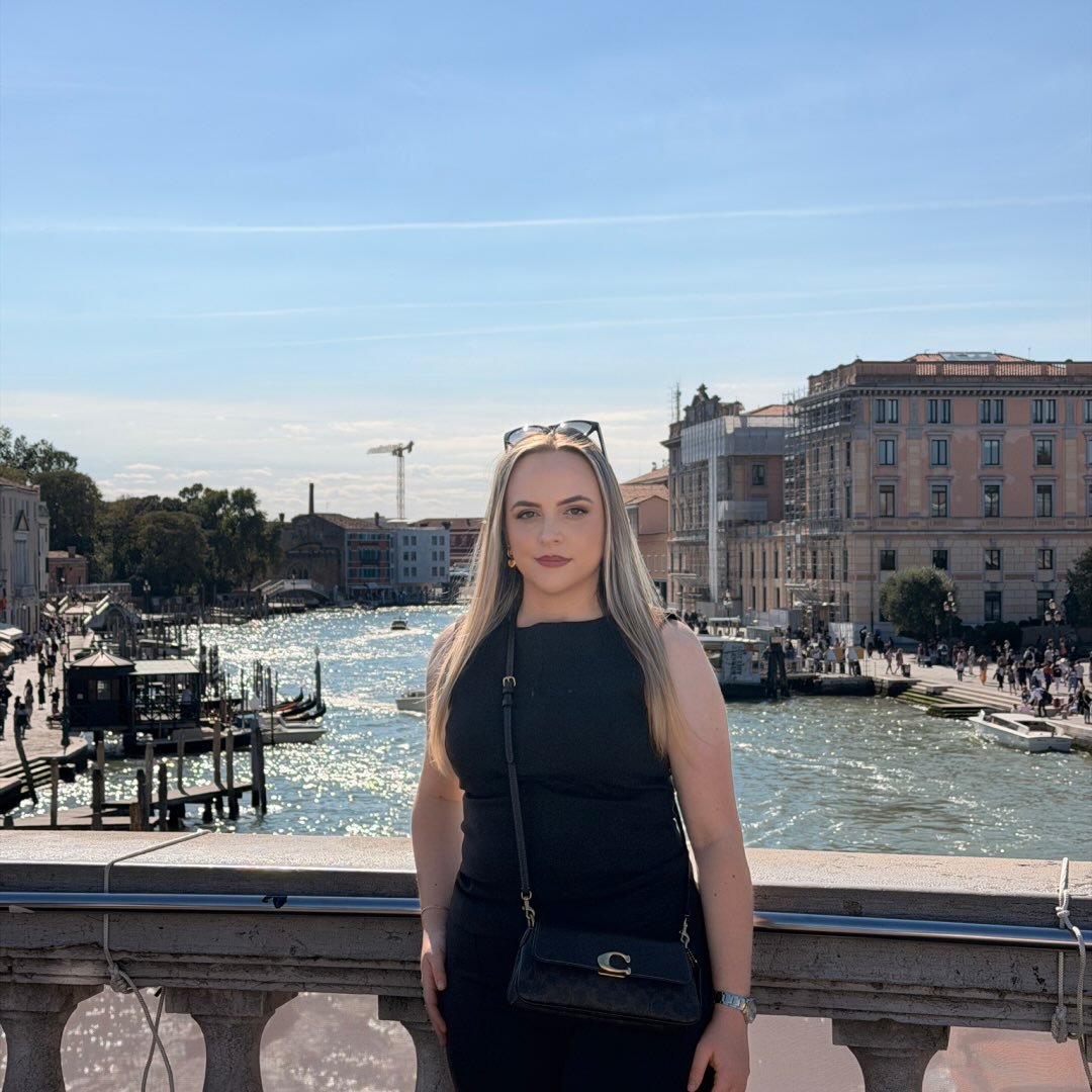 Instagram Profilbild von anisa.sinanii