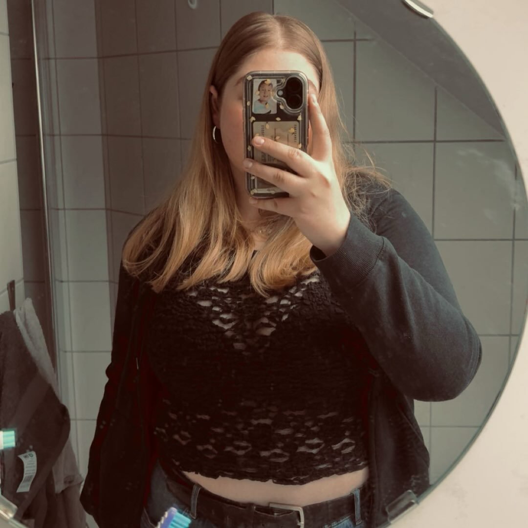 Instagram Profilbild von laraamoellerr