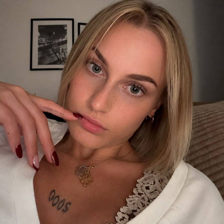Instagram Profilbild von leonievivienne