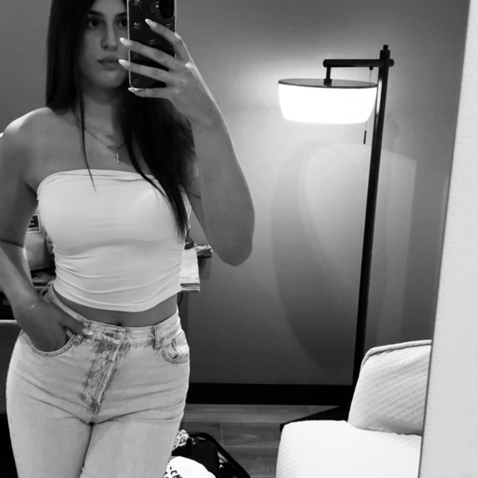 Instagram Profilbild von lauraadzaip
