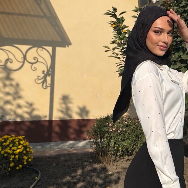 Instagram Profilbild von e.mbva