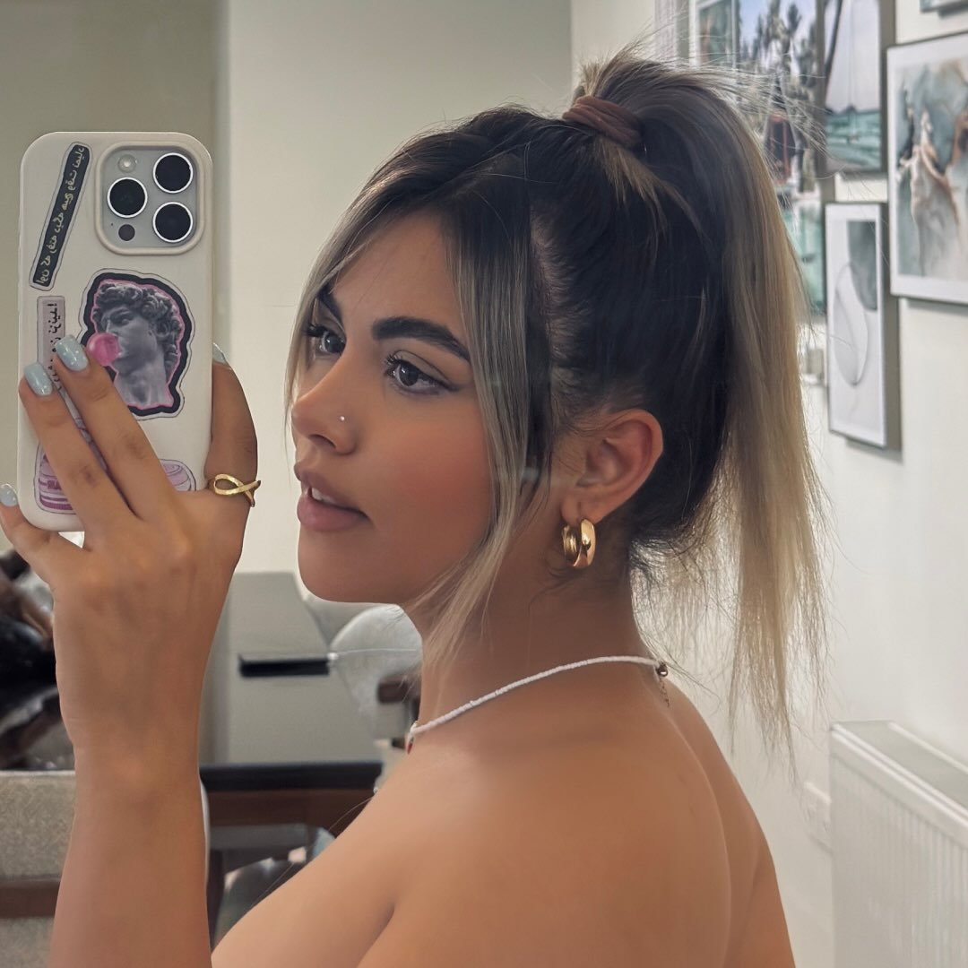 Instagram Profilbild von _yaaalda
