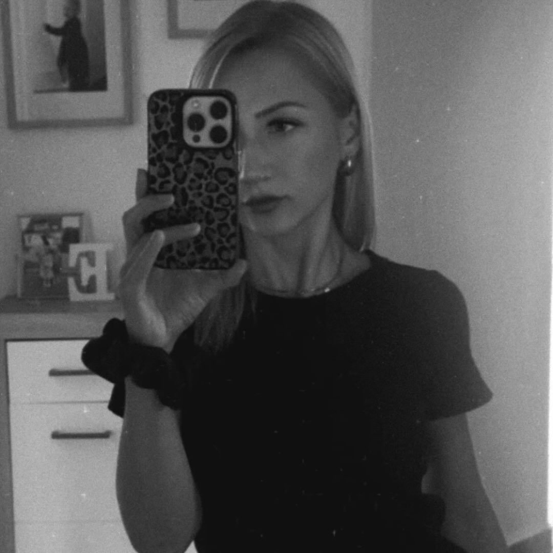 Instagram Profilbild von elena_froggt