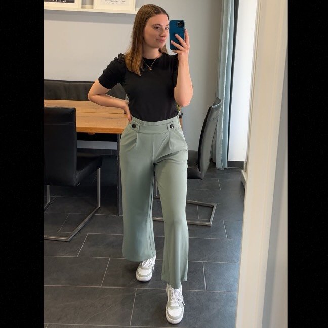 Instagram Profilbild von _sarah_krl