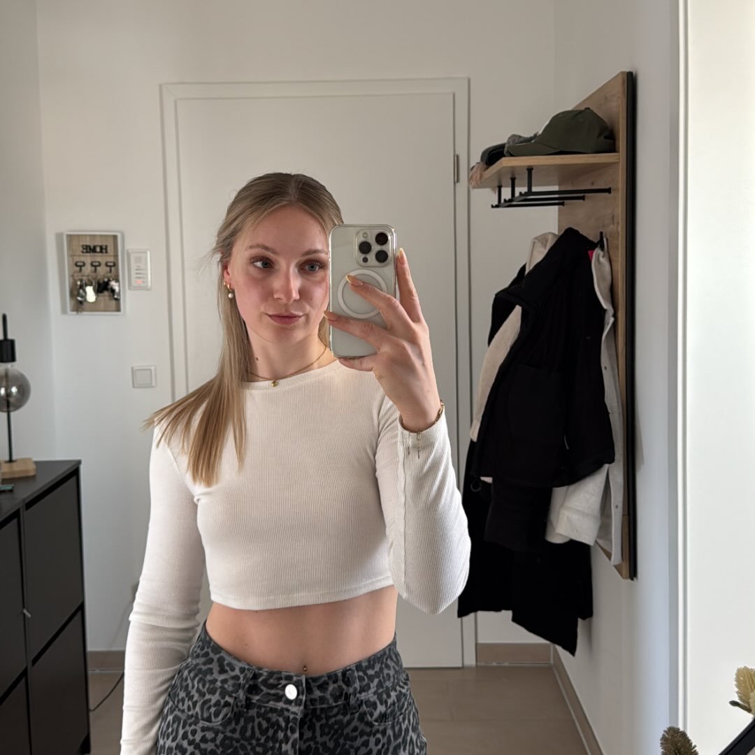 Instagram Profilbild von laura.holtk