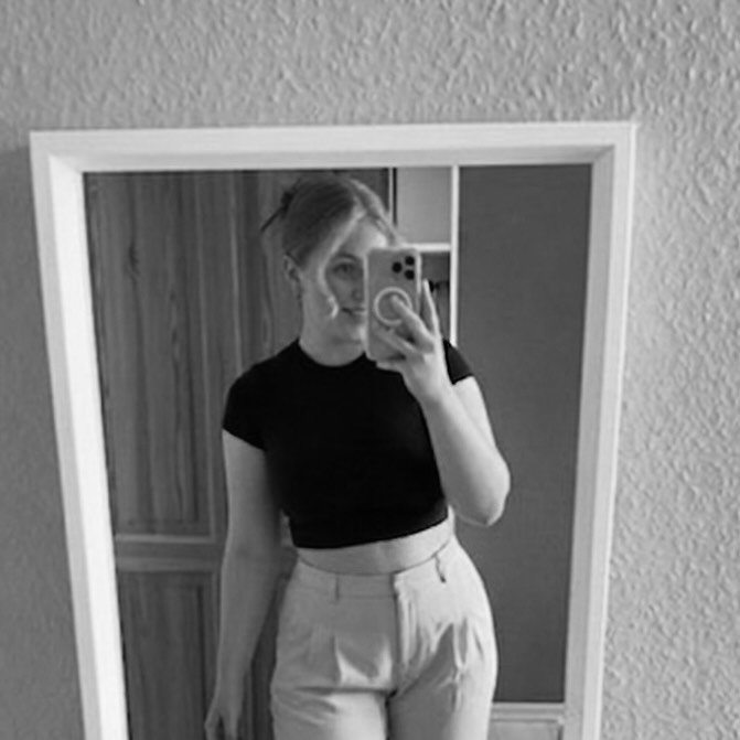 Instagram Profilbild von lauraazlr
