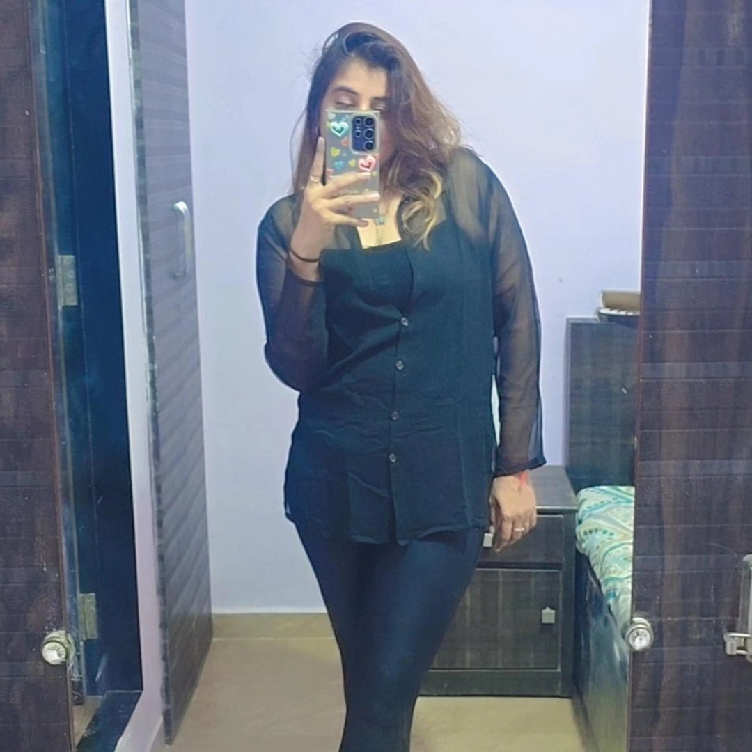 Instagram Profilbild von shrutiiivyass