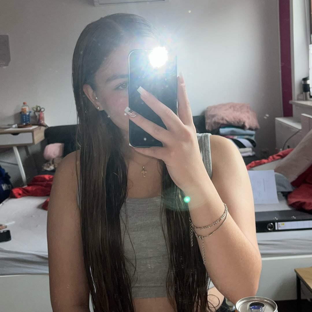 Instagram Profilbild von lena.hxdx