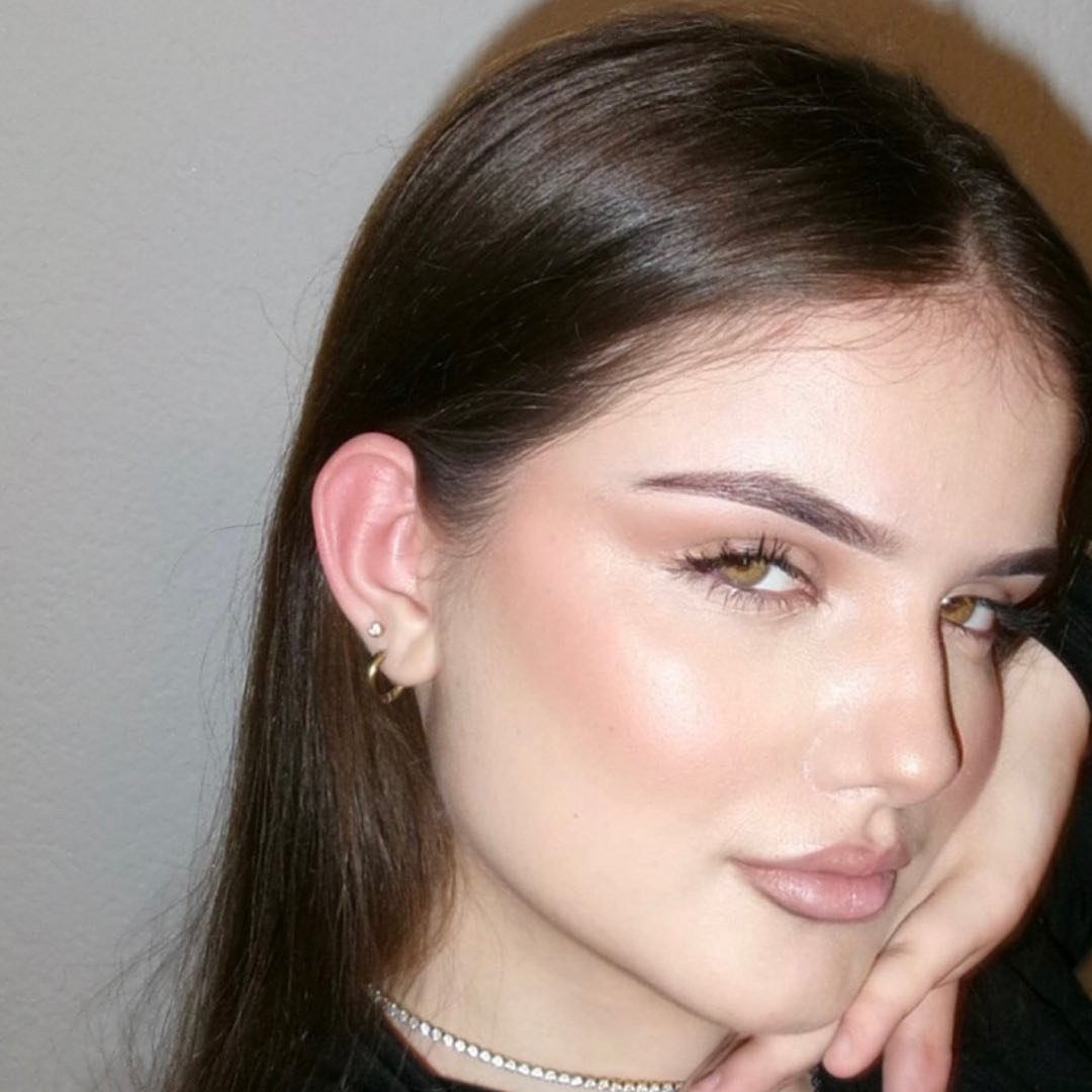 Instagram Profilbild von enisakrsniqi