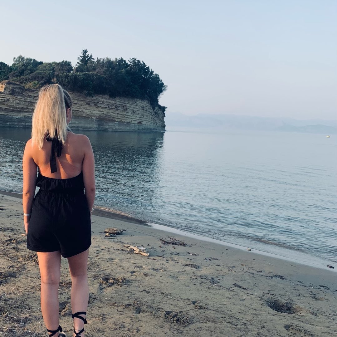 Instagram Profilbild von caroliin198