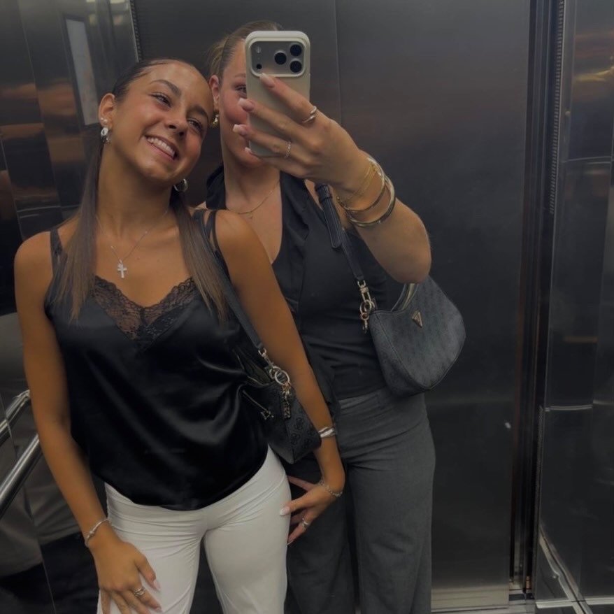 Instagram Profilbild von jaelle_bruegger