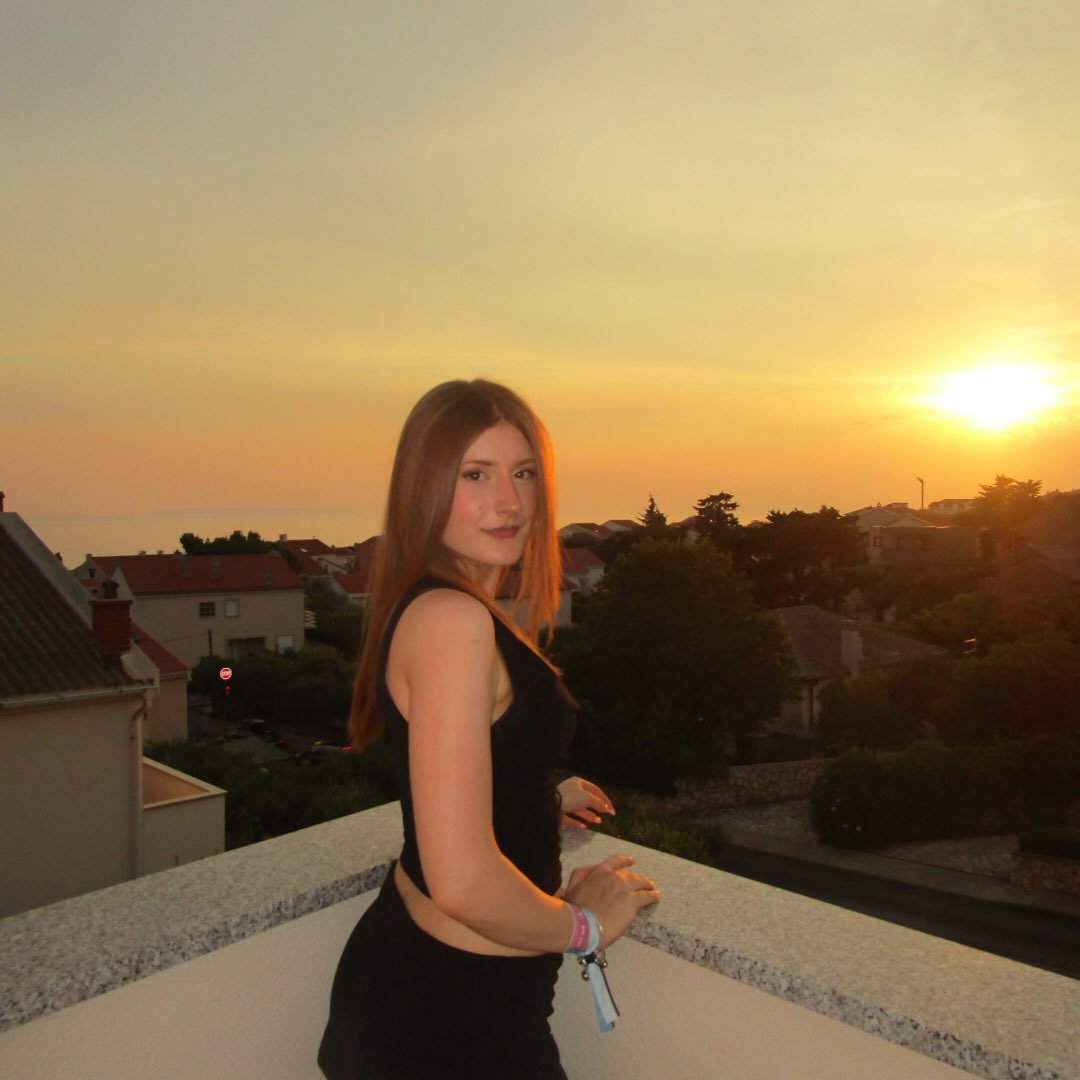 Instagram Profilbild von ella.skrobbl