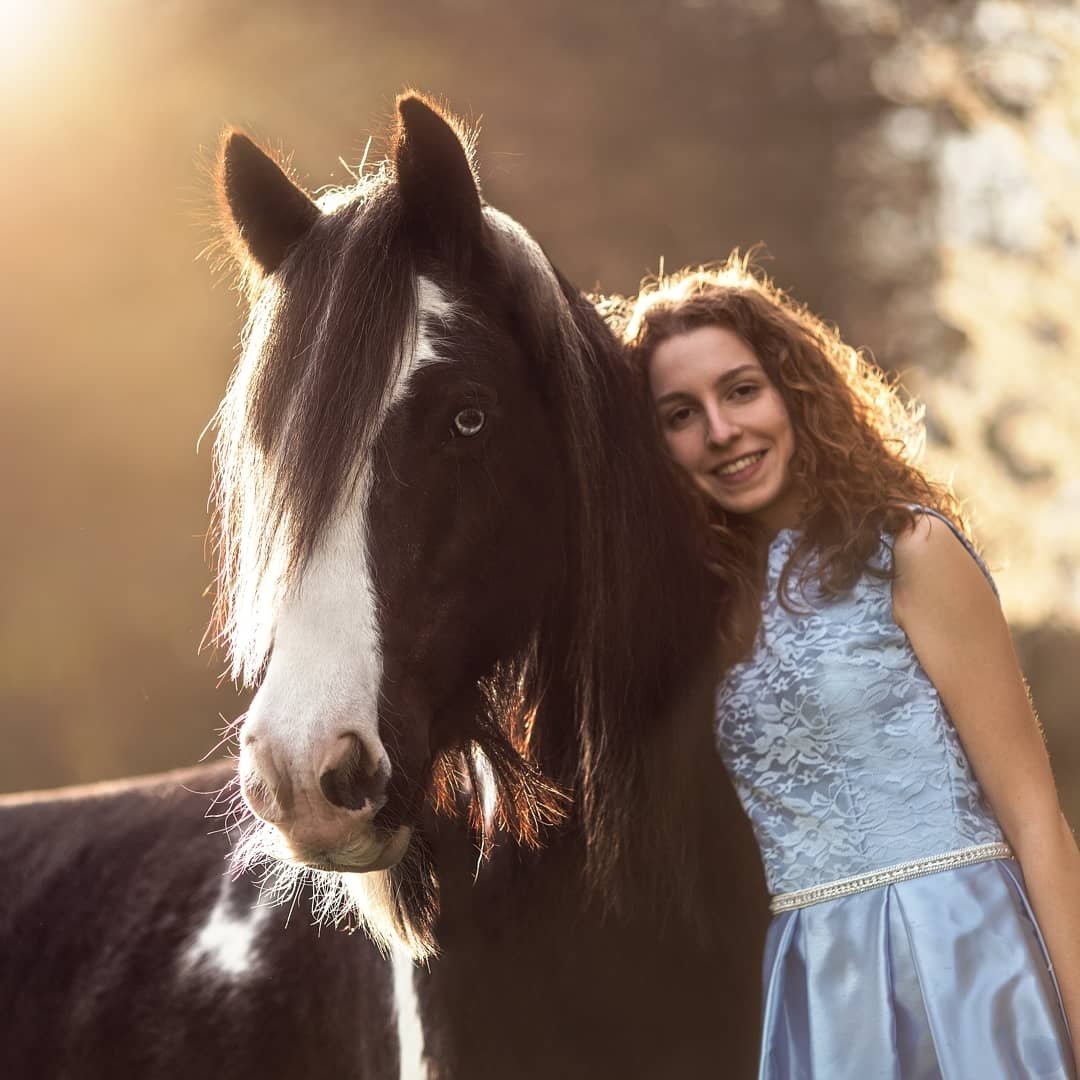 Instagram Profilbild von _.laraaa453._
