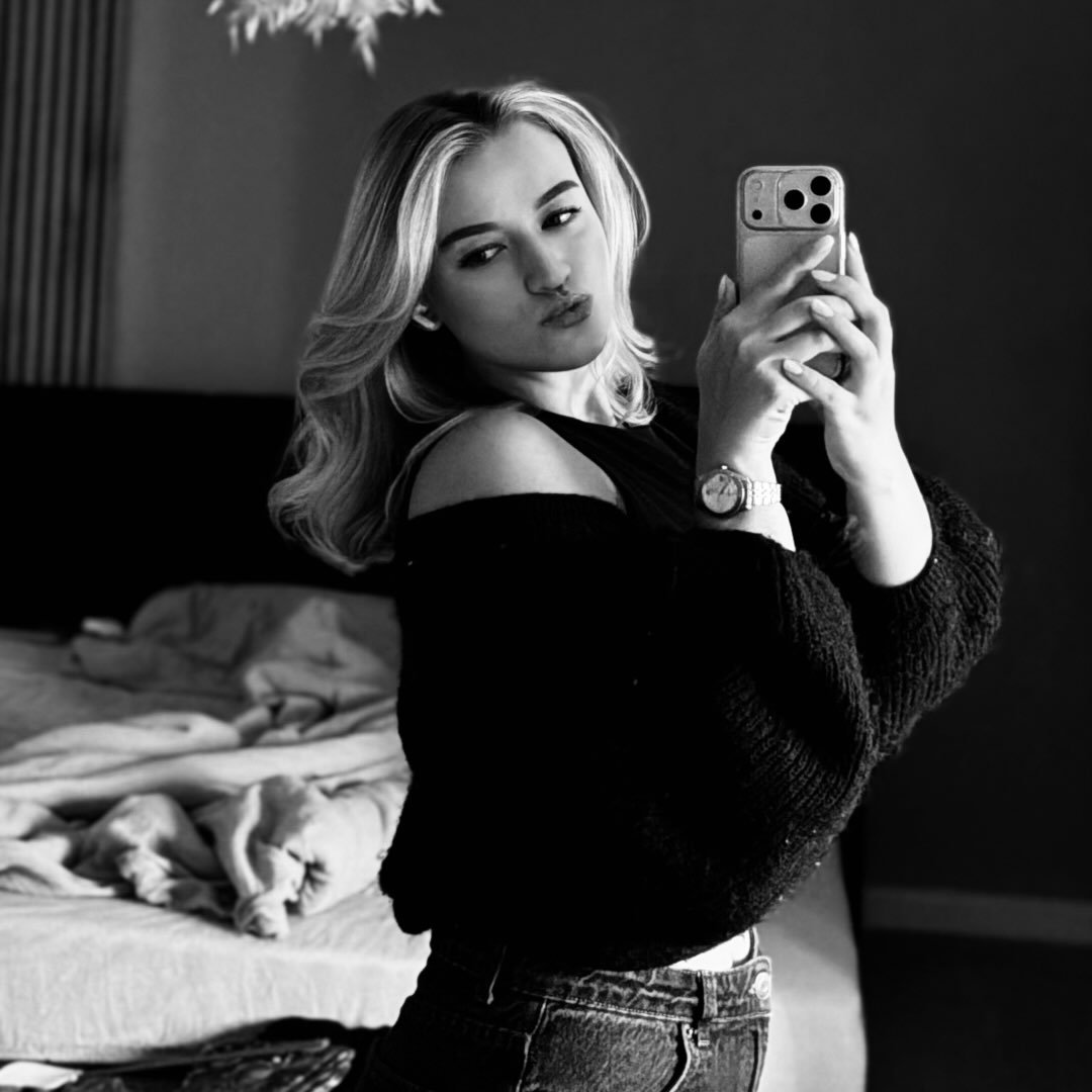 Instagram Profilbild von sxrahs03