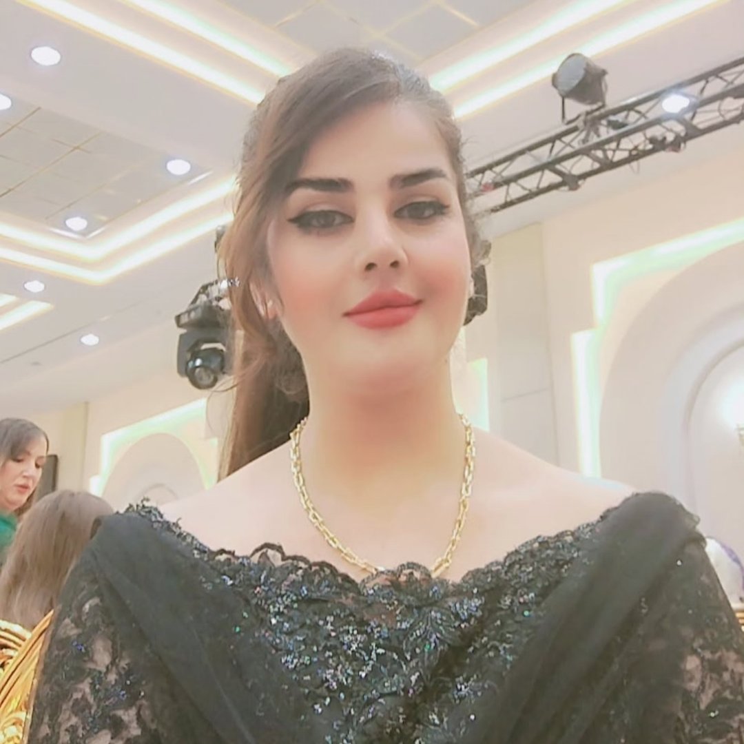 Instagram Profilbild von oshinqazi