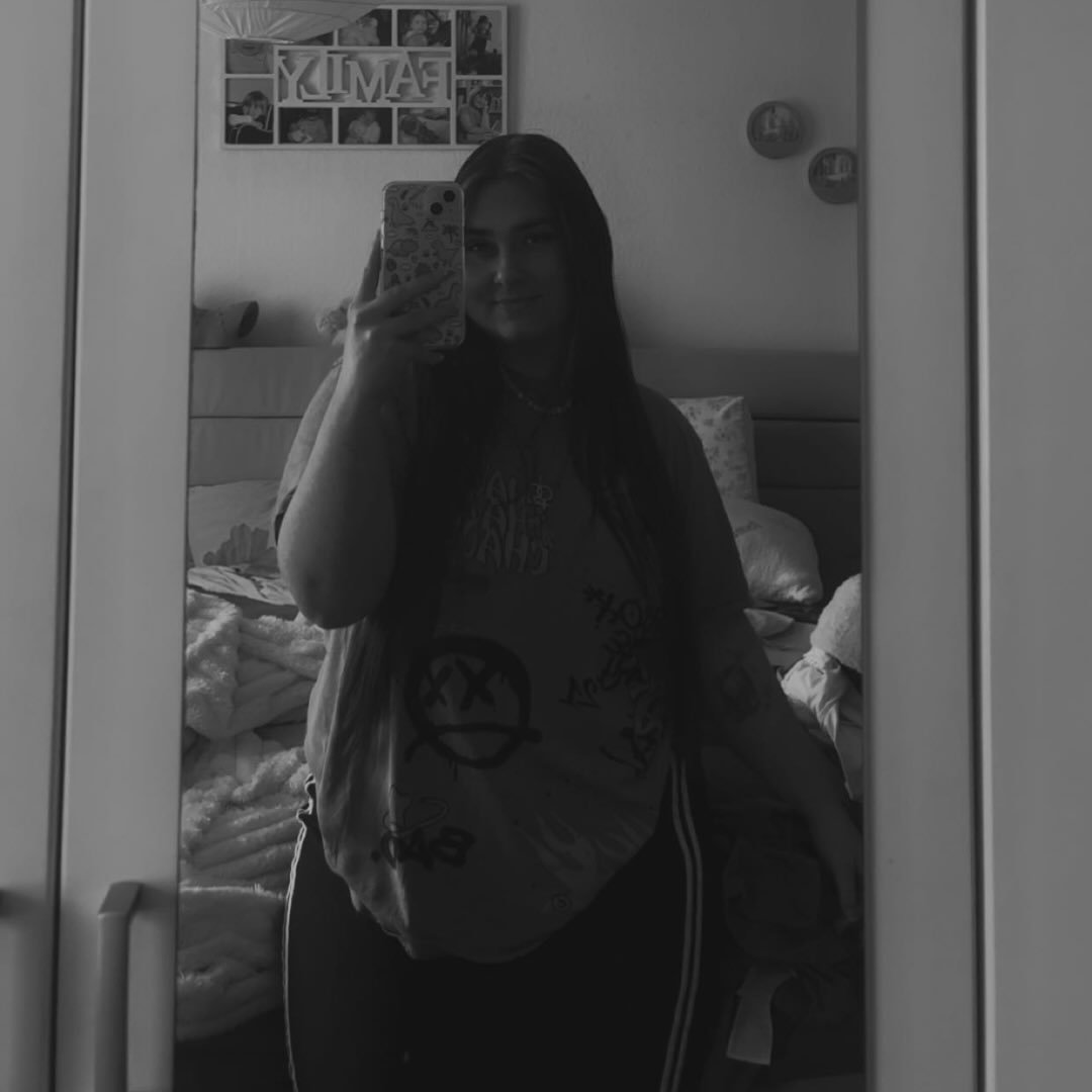 Instagram Profilbild von itzzzmeleonie_