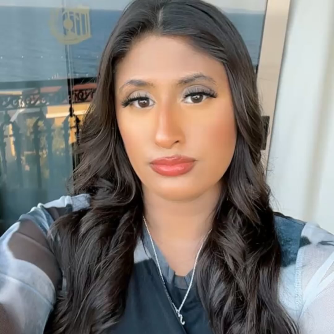 Instagram Profilbild von sanahmahmoodx